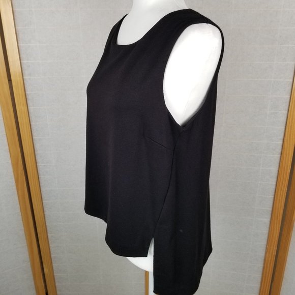 DKNY Solid Black Knit Top - Picture 2 of 7
